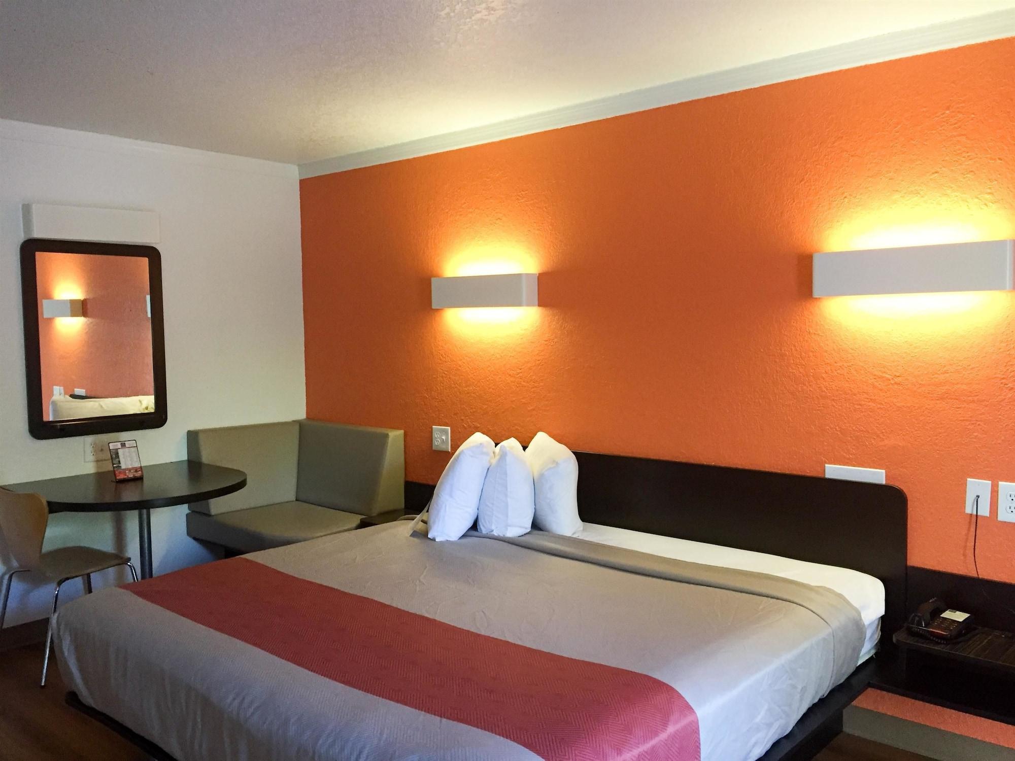 Motel 6-Tampa, Fl - Fairgrounds Heartland Exterior foto